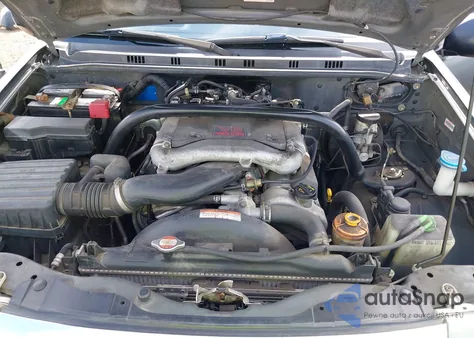 2004 Suzuki Grand Vitara Ex/Lx z USA, uszkodzony, nr VIN JS3TE62V844100437